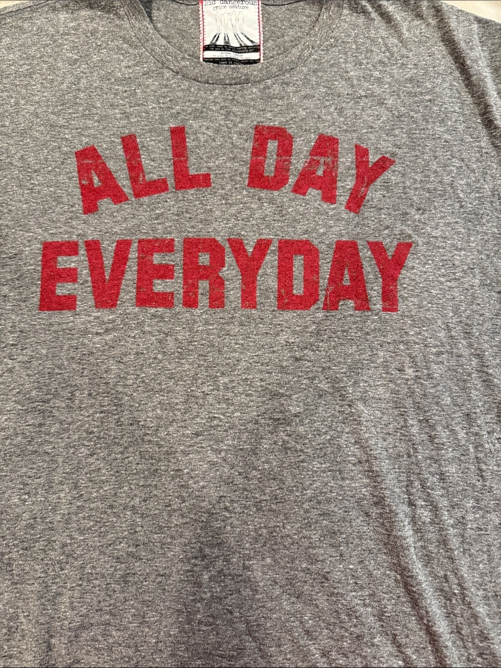 Kid Dangerous "All Day Everyday" Gray Graphic Tee - XL